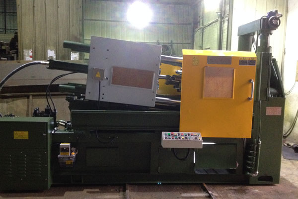 Hot Chamber Die Casting Machine